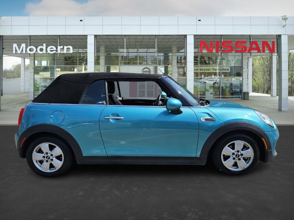 2018 Mini Cooper Base Convertible photo 3