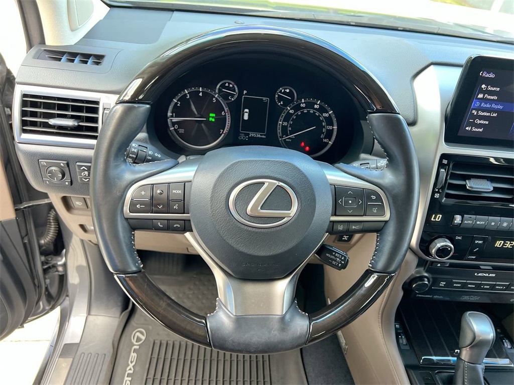 2022 Lexus GX 460 Luxury photo 11