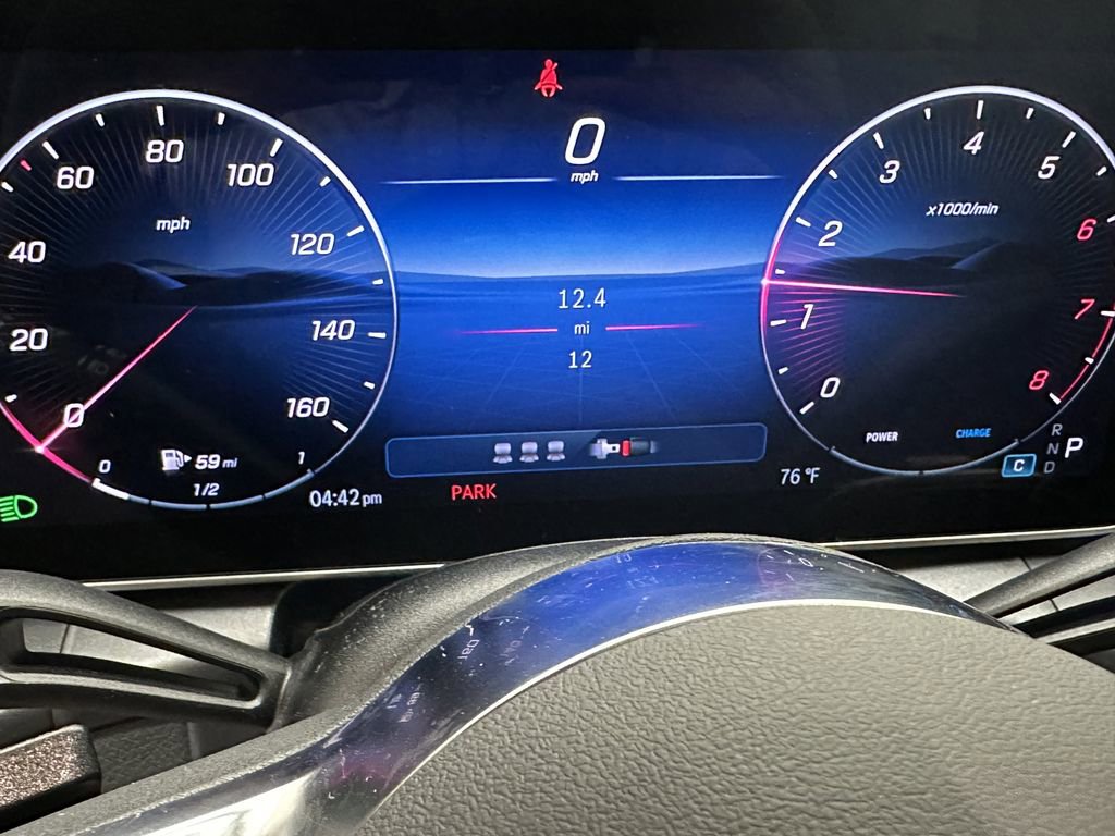 2026 Mercedes Benz GLC 300 photo 30