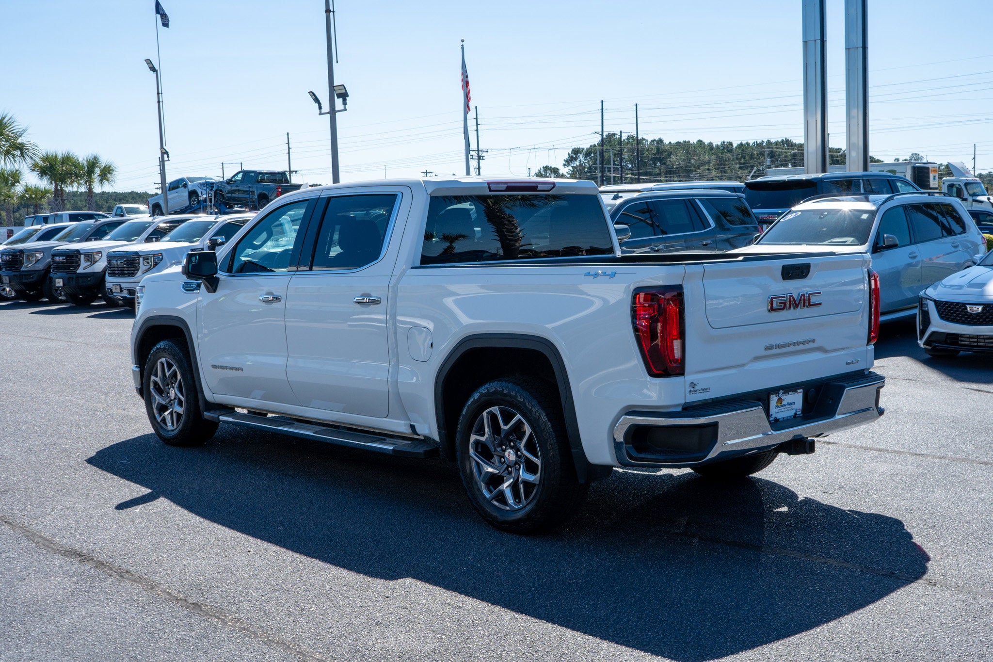 2022 Gmc Sierra 1500 SLT photo 3