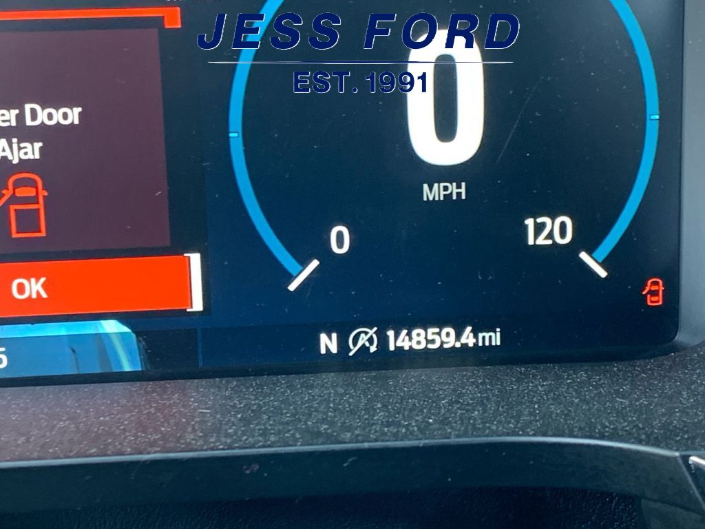 2023 Ford F-150 Lariat photo 10