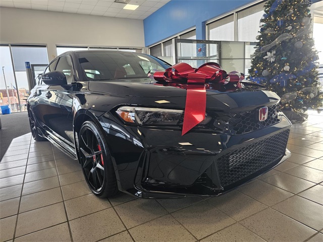 2025 Honda Civic Hatchback Type-R's photo