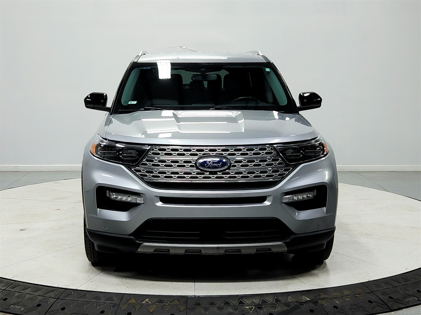 2023 Ford Explorer Limited photo 2
