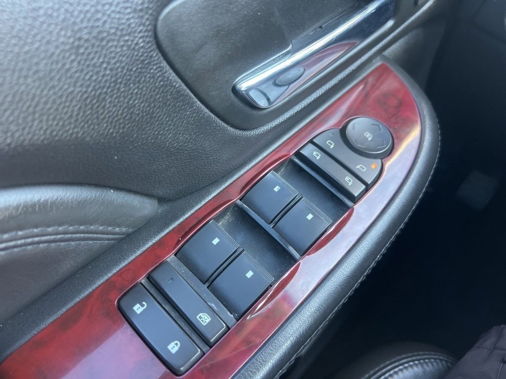 2007 Cadillac Escalade Base photo 20