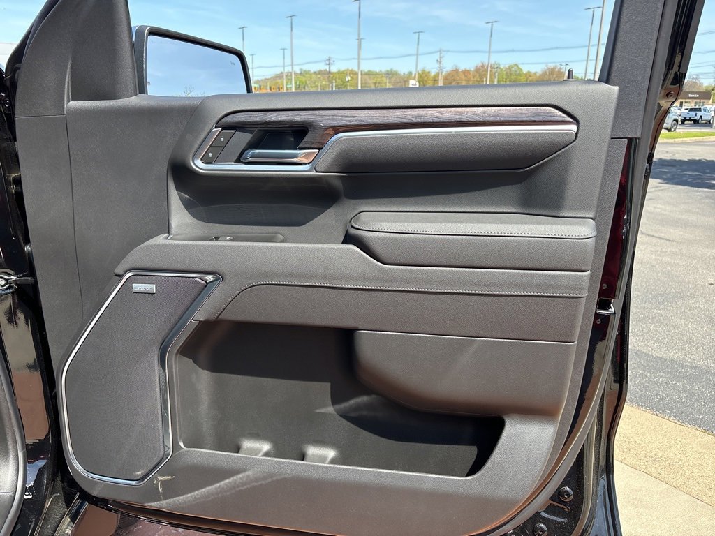 2025 Chevrolet Silverado 1500 LTZ photo 34