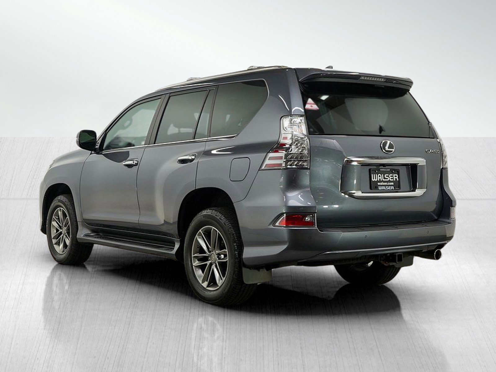 2022 Lexus GX 460 Premium photo 2