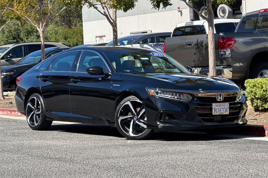 2022 Honda Accord Hybrid Sport photo 2