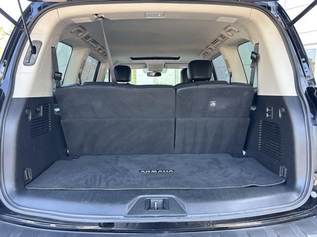 2020 Nissan Armada SL photo 16