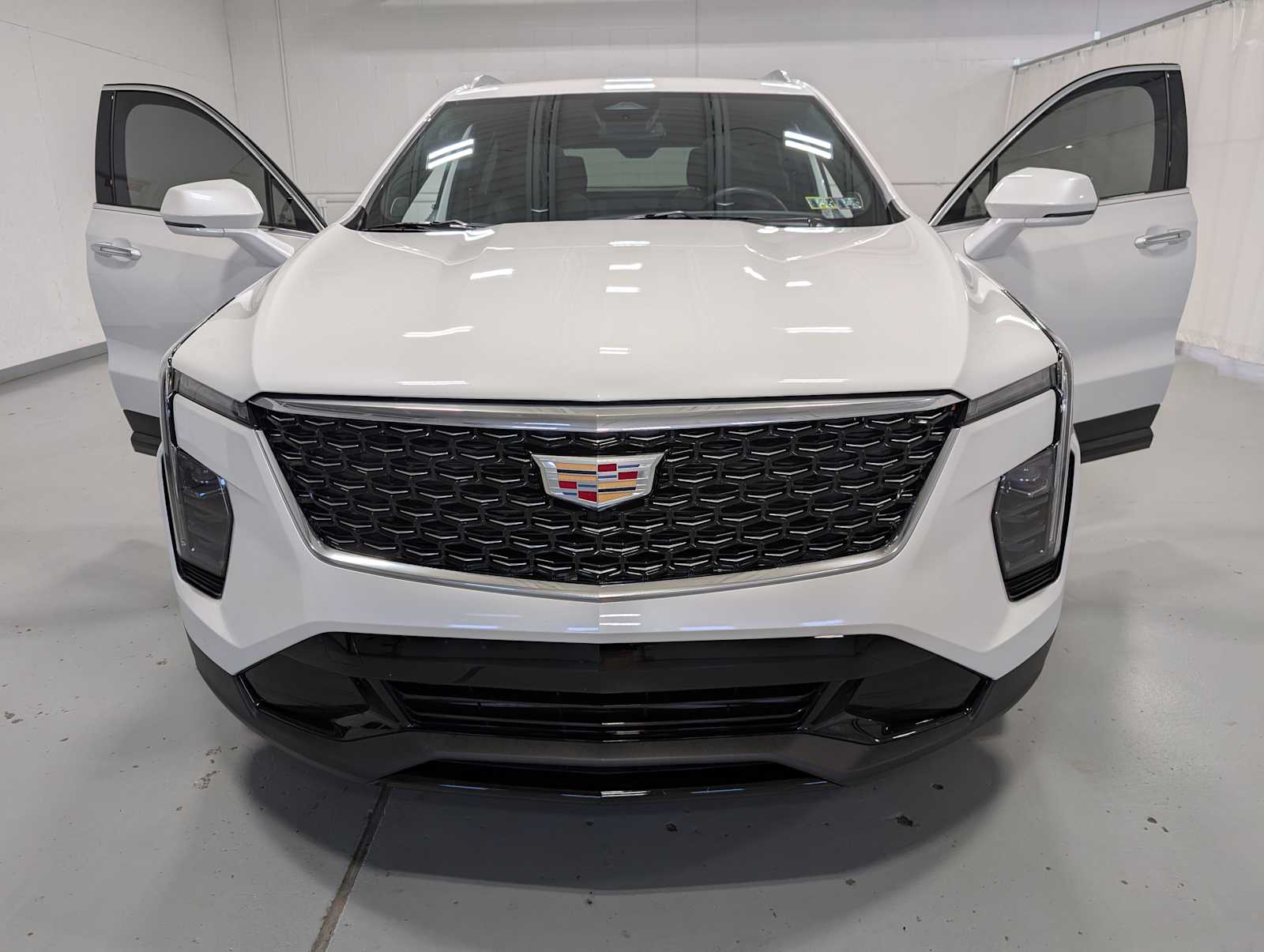 2024 Cadillac XT4 Premium Luxury photo 14