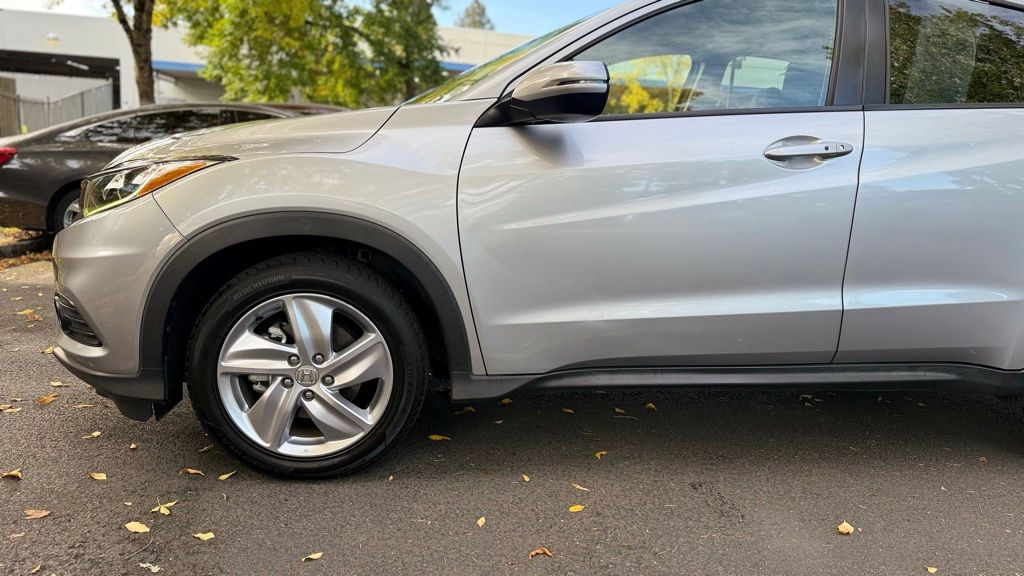 2020 Honda HR-V EX-L photo 5