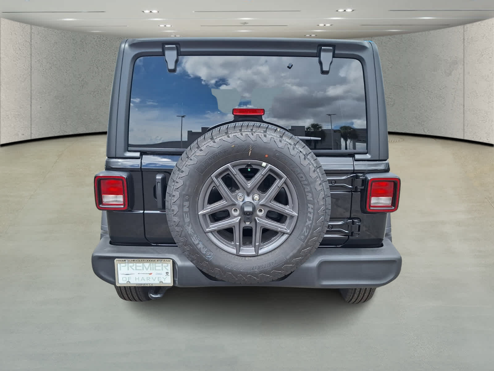 2024 Jeep Wrangler Sport S photo 4