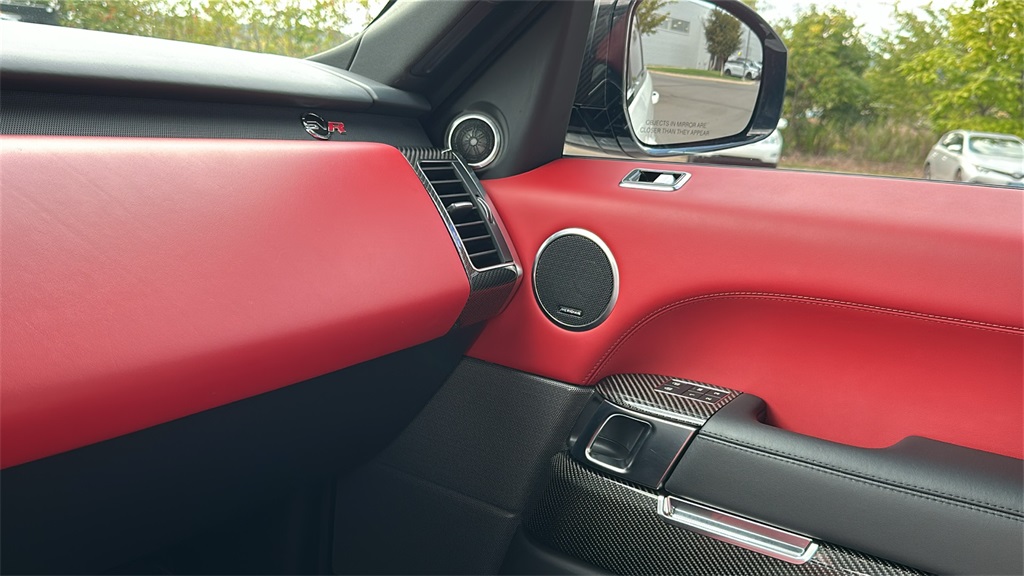 2022 Land Rover Range Rover Sport SVR photo 23
