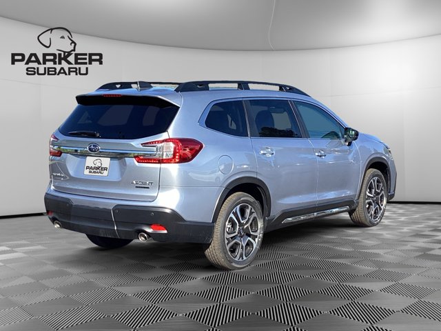 2025 Subaru Ascent Limited photo 3