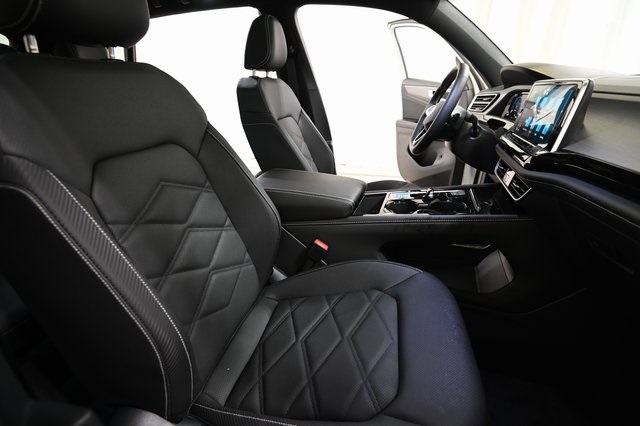 2026 Volkswagen Atlas Cross Sport SE Technology photo 15