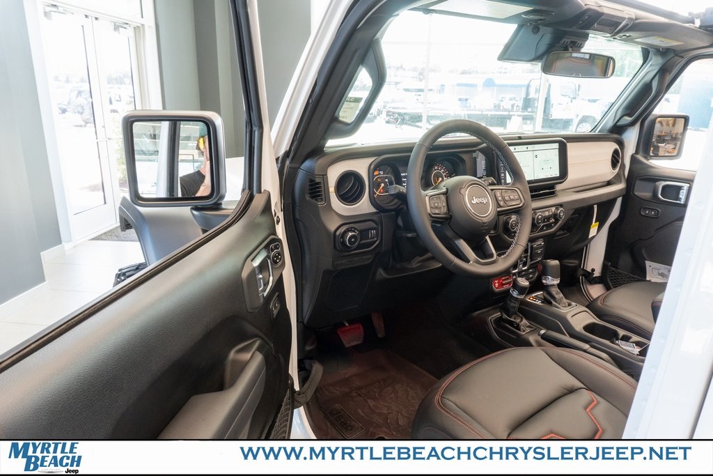 2025 Jeep Wrangler Willys photo 16