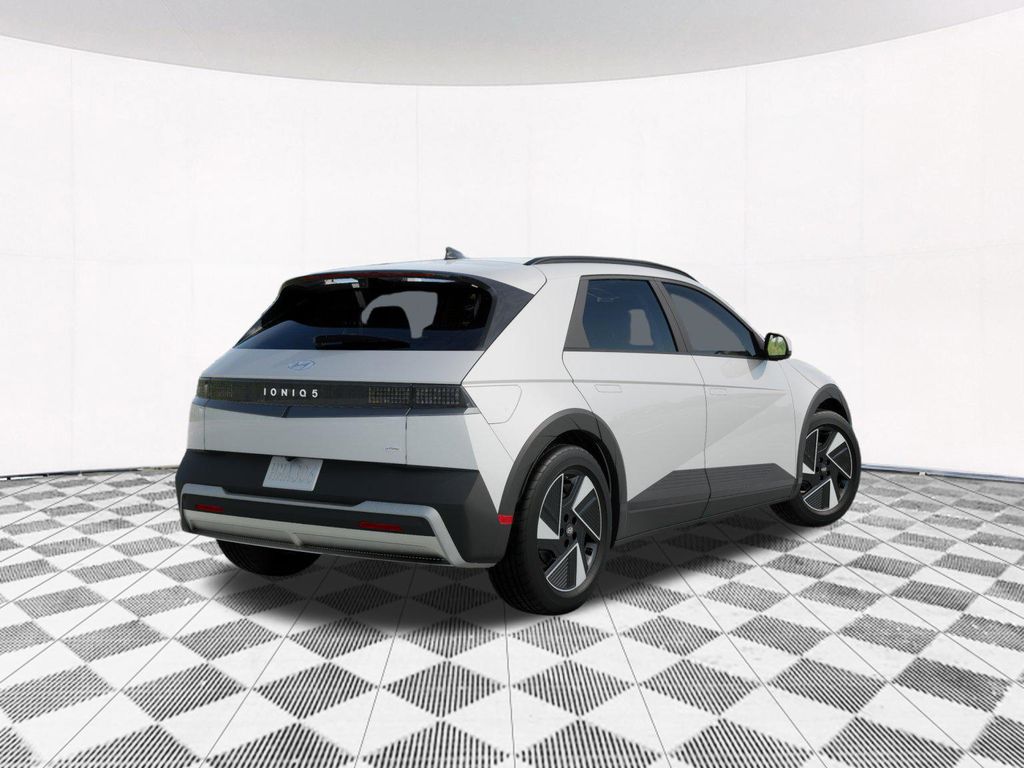 2025 Hyundai Ioniq 5 SEL photo 3