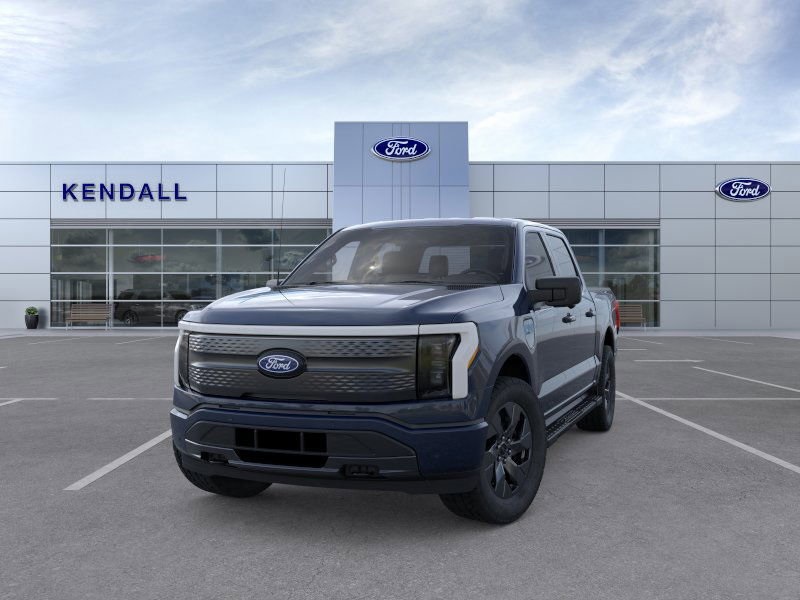 2025 Ford F-150 Lightning photo 2