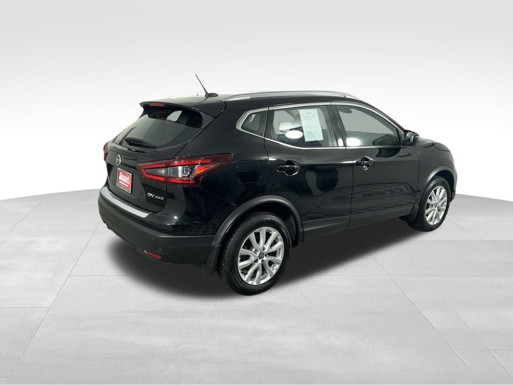 2022 Nissan Rogue Sport SV photo 3