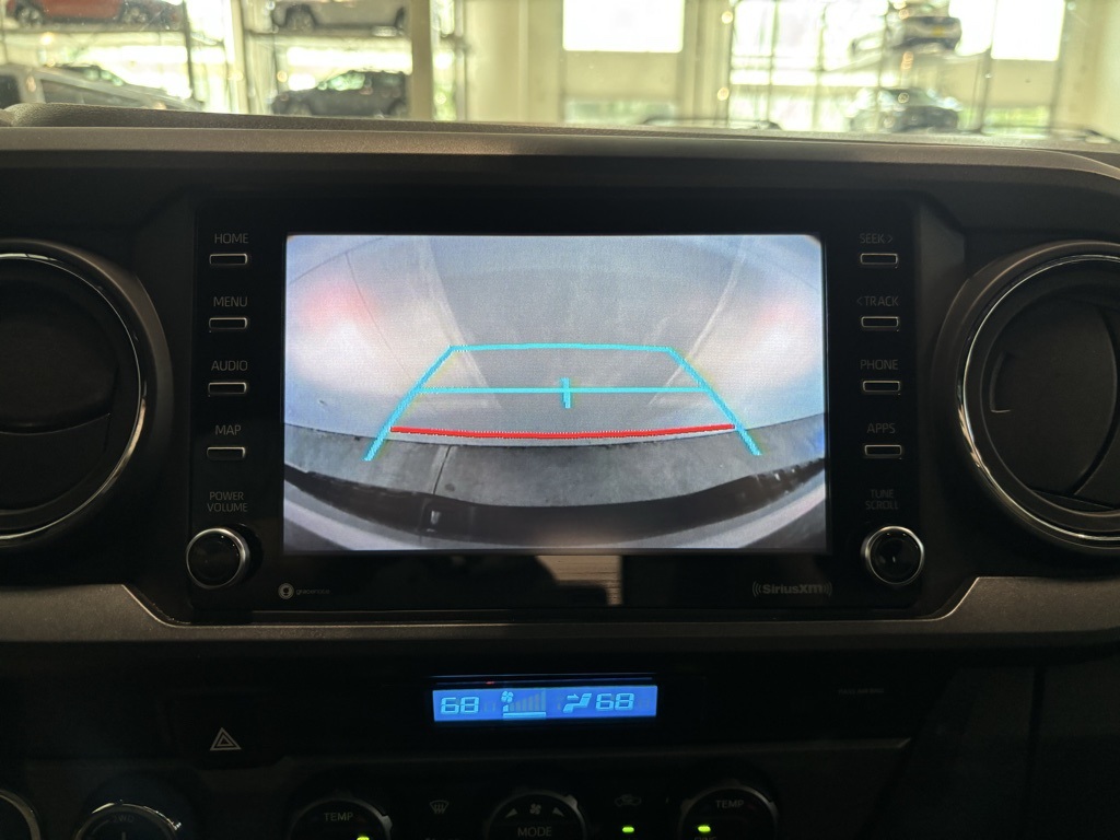 2021 Toyota Tacoma TRD Sport photo 3