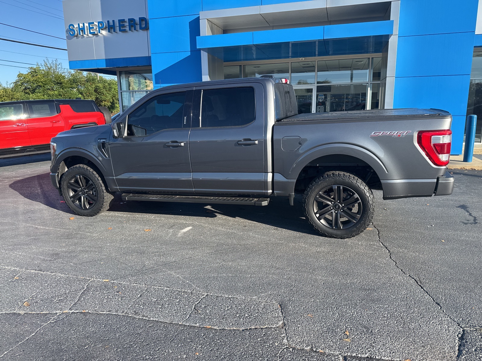 2022 Ford F-150 Lariat photo 5