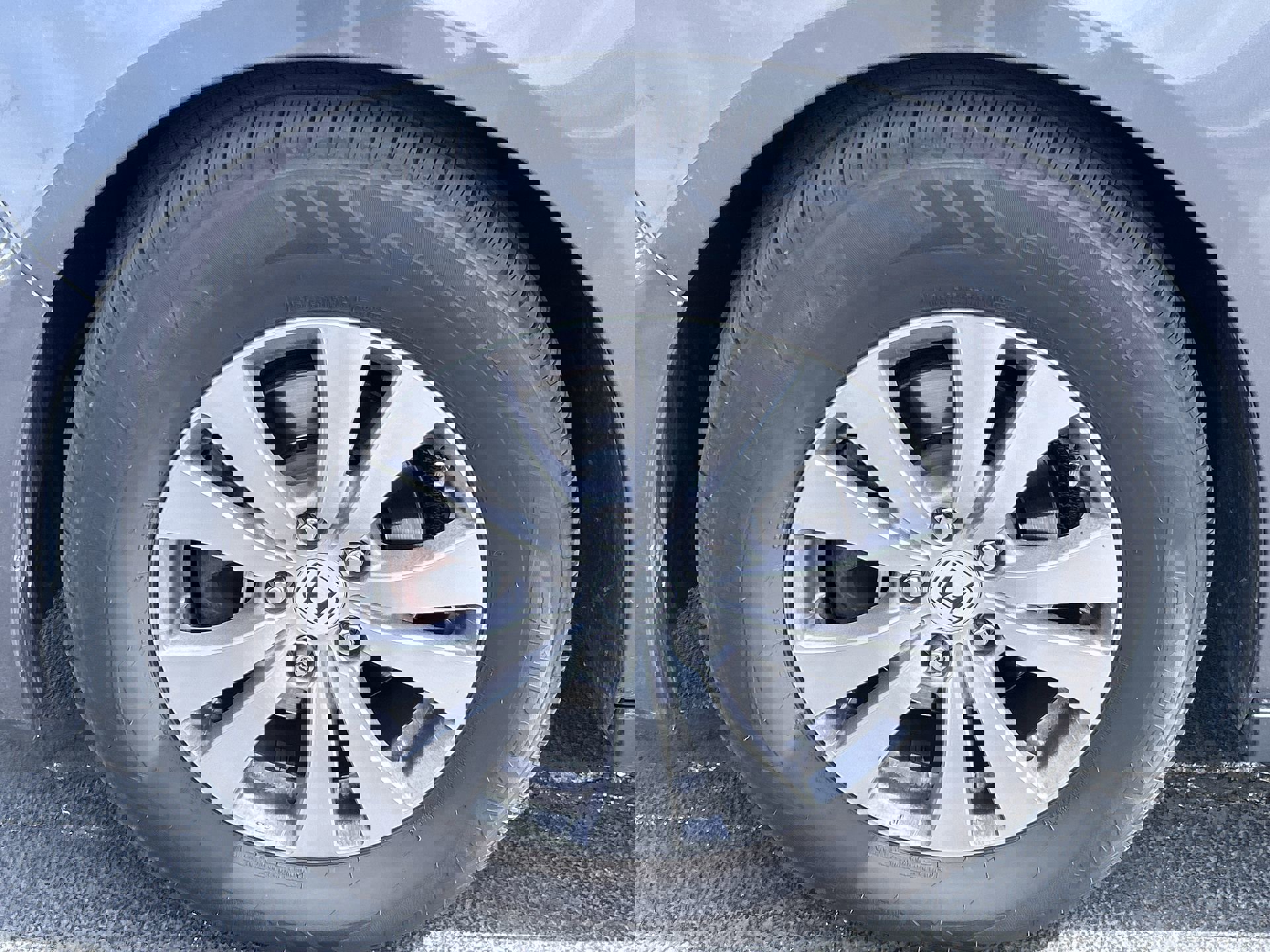 Used 2015 Honda Odyssey EX-L with VIN 5FNRL5H6XFB030394 for sale in Kansas City