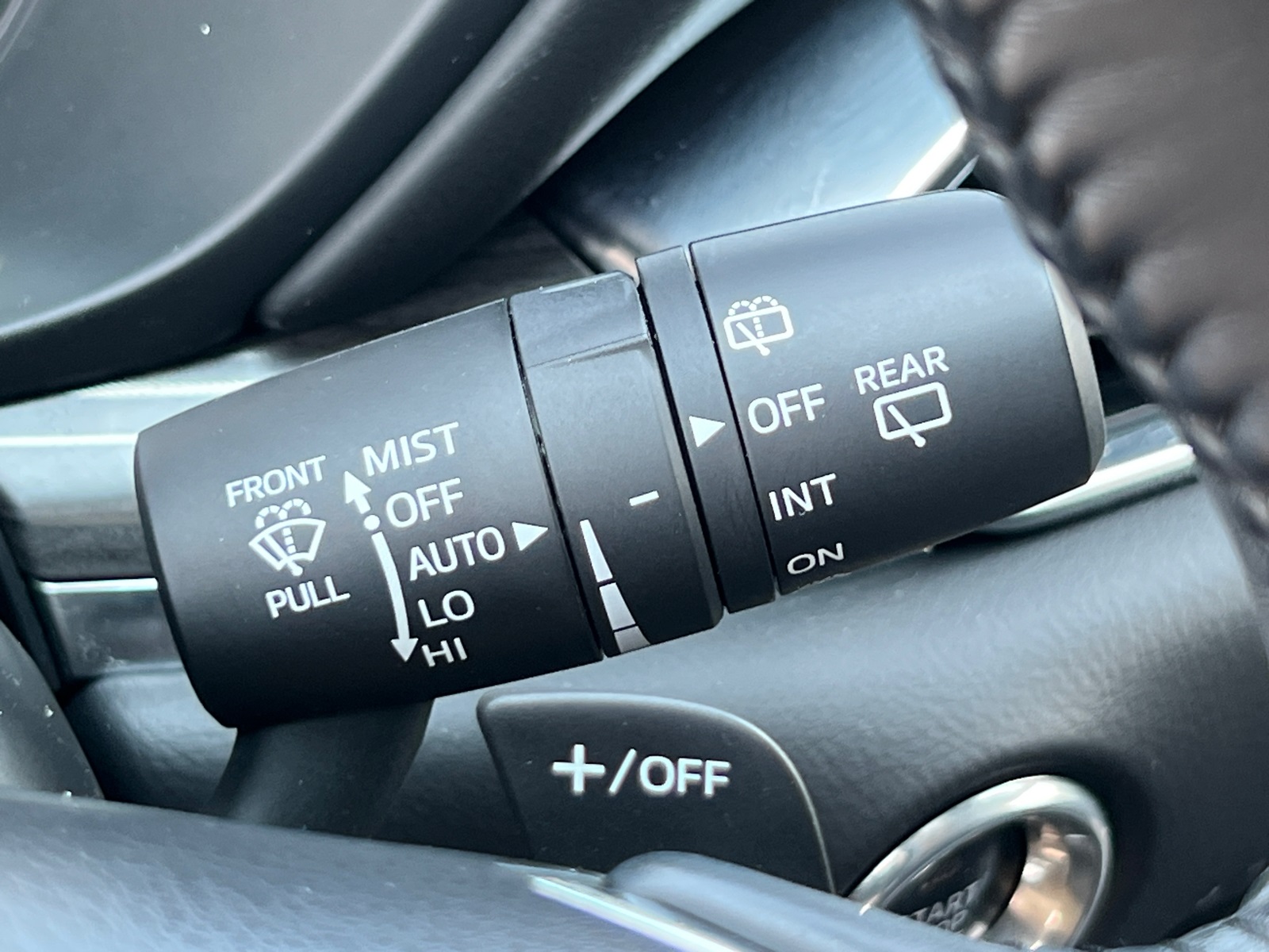 2022 Mazda CX-5 2.5 Premium Plus photo 33