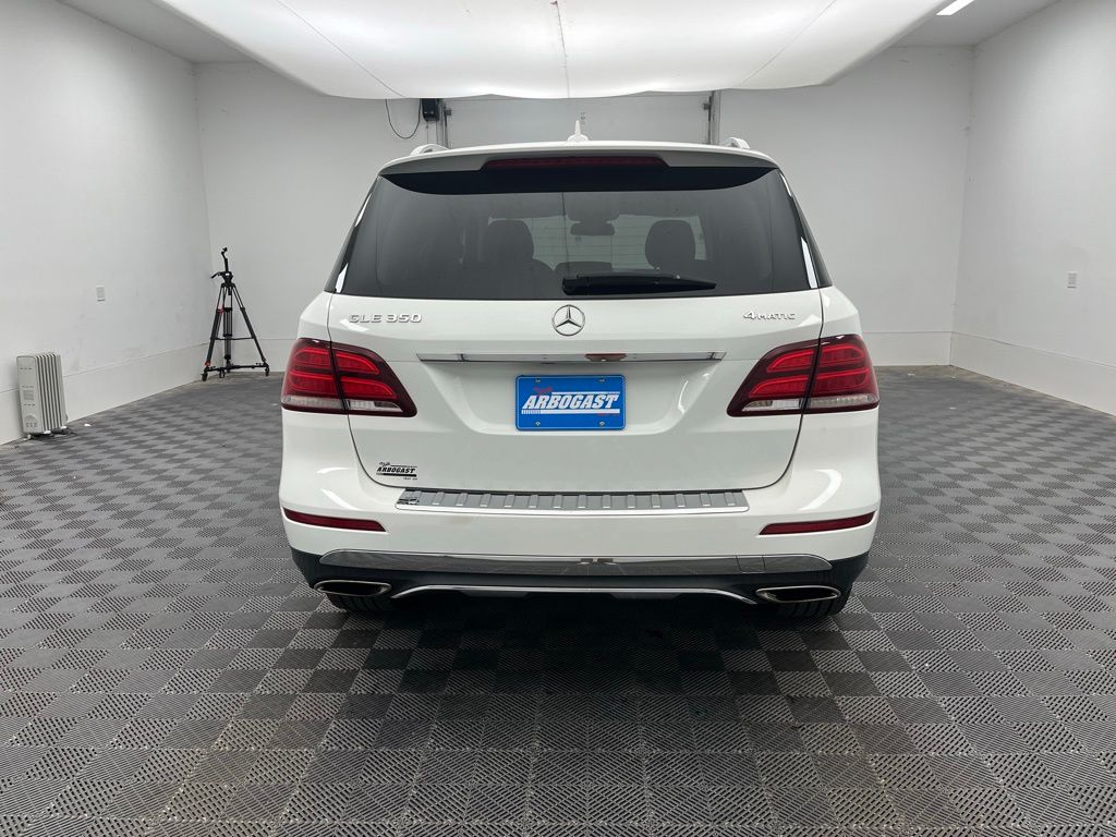 2017 Mercedes Benz GLE 350 4MATIC photo 3