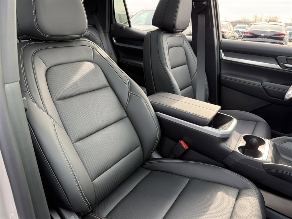 2026 GMC TERRAIN - Image 38