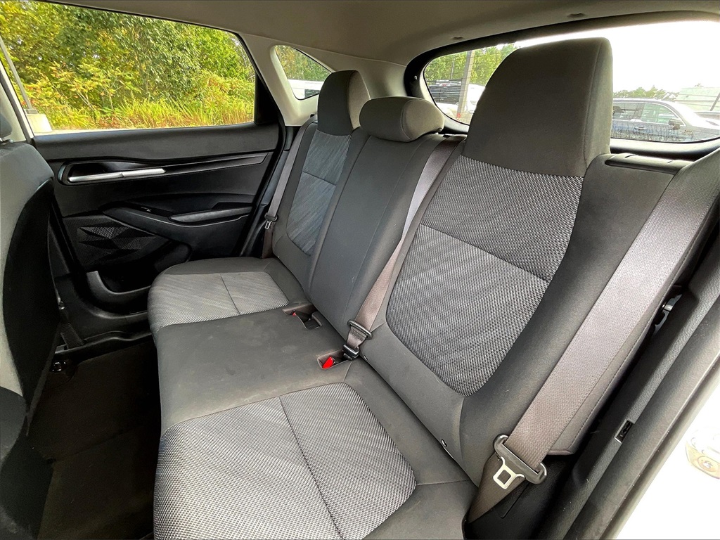 2023 Kia Seltos LX photo 12