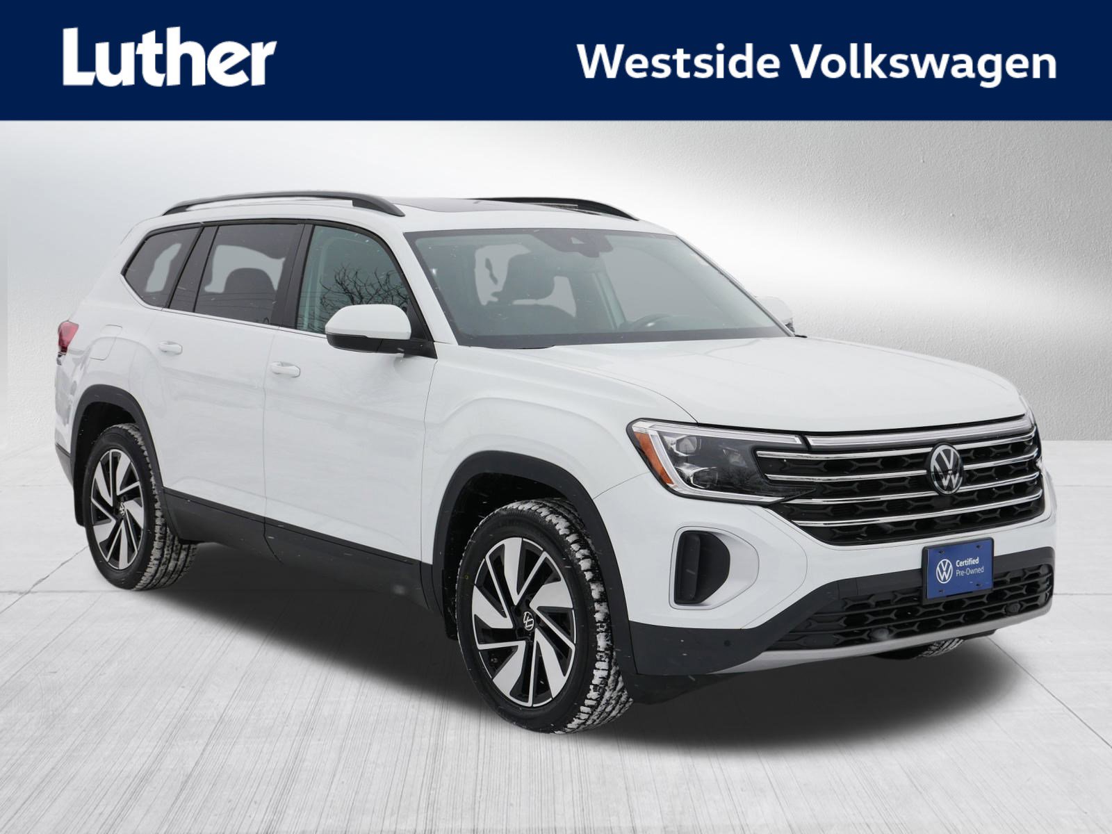 2024 Volkswagen Atlas SE w/Tech's photo