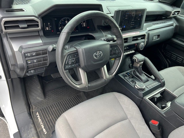 2024 Toyota Tacoma SR5 photo 12