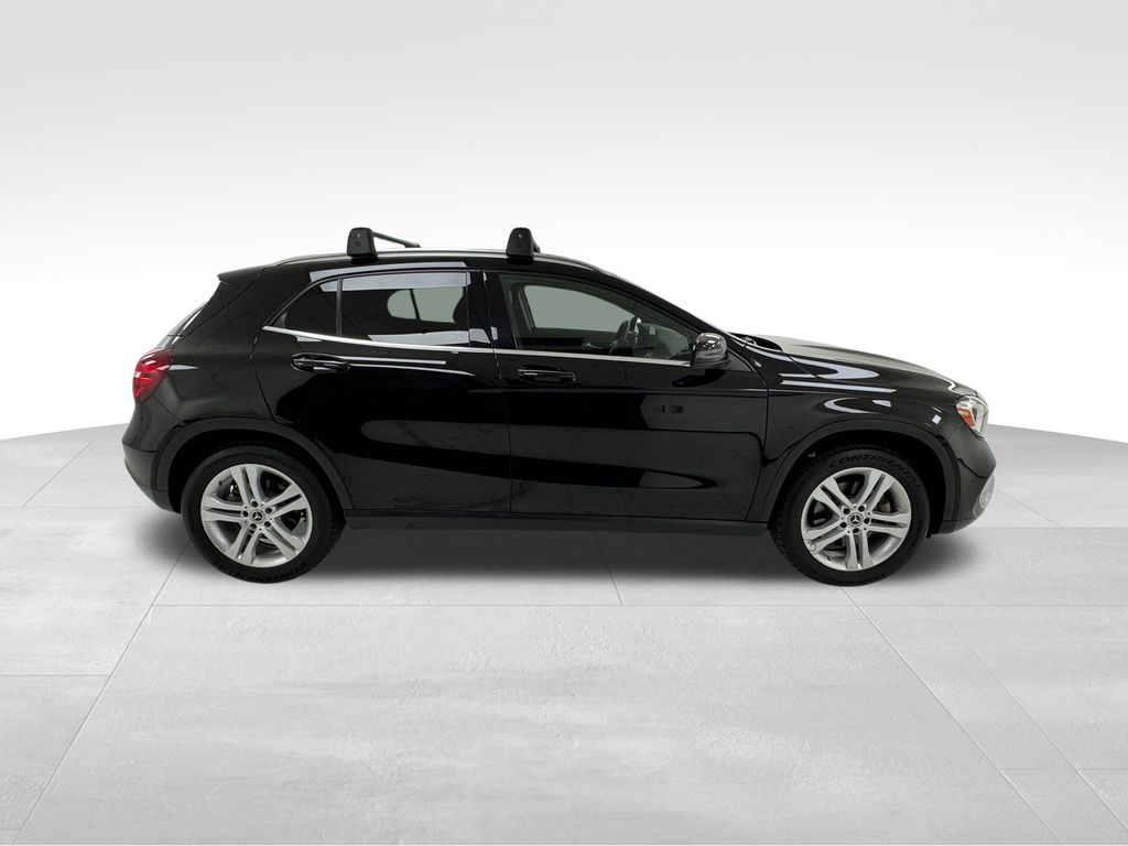 2020 Mercedes Benz GLA 250 4MATIC photo 9