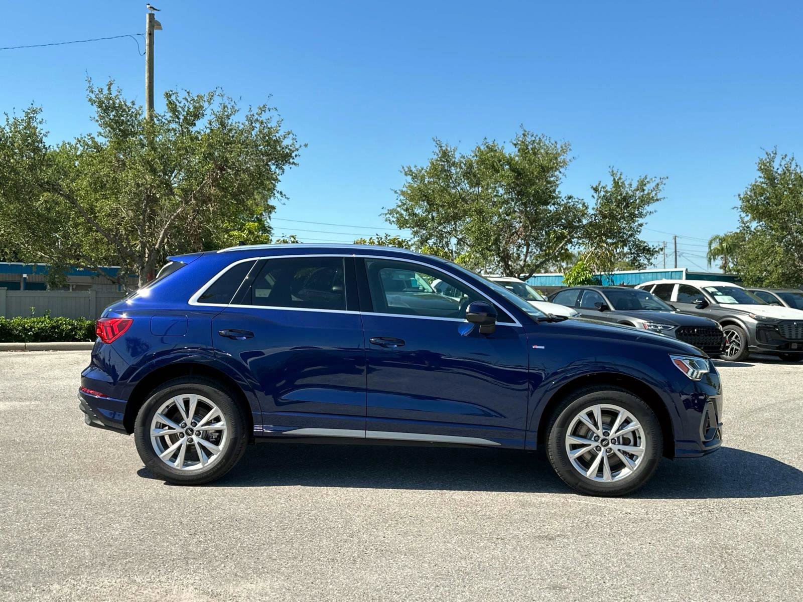 2025 Audi Q3 Premium Plus S line photo 3