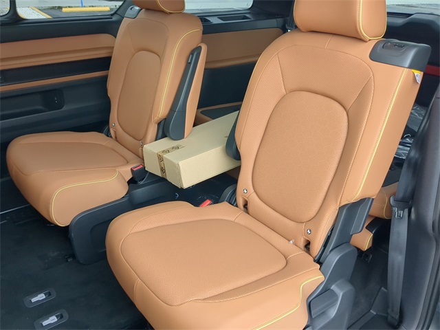 2025 Volkswagen ID. Buzz Pro Plus photo 15