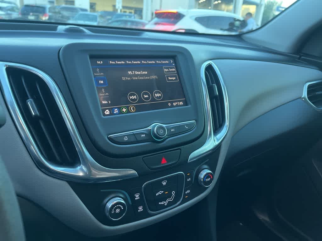2021 Chevrolet Equinox LS photo 12