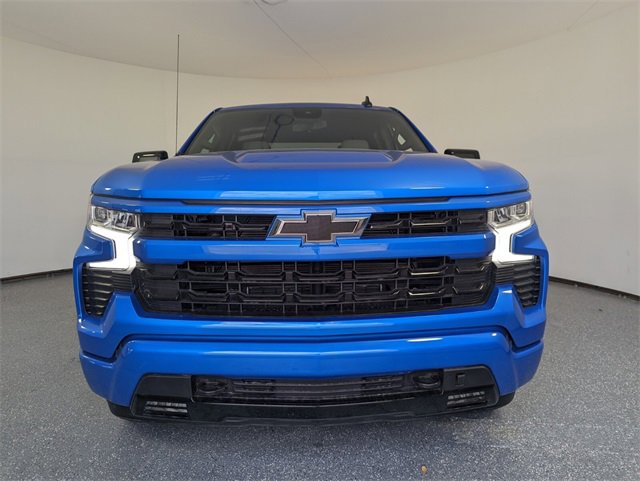 2025 Chevrolet Silverado 1500 RST photo 3