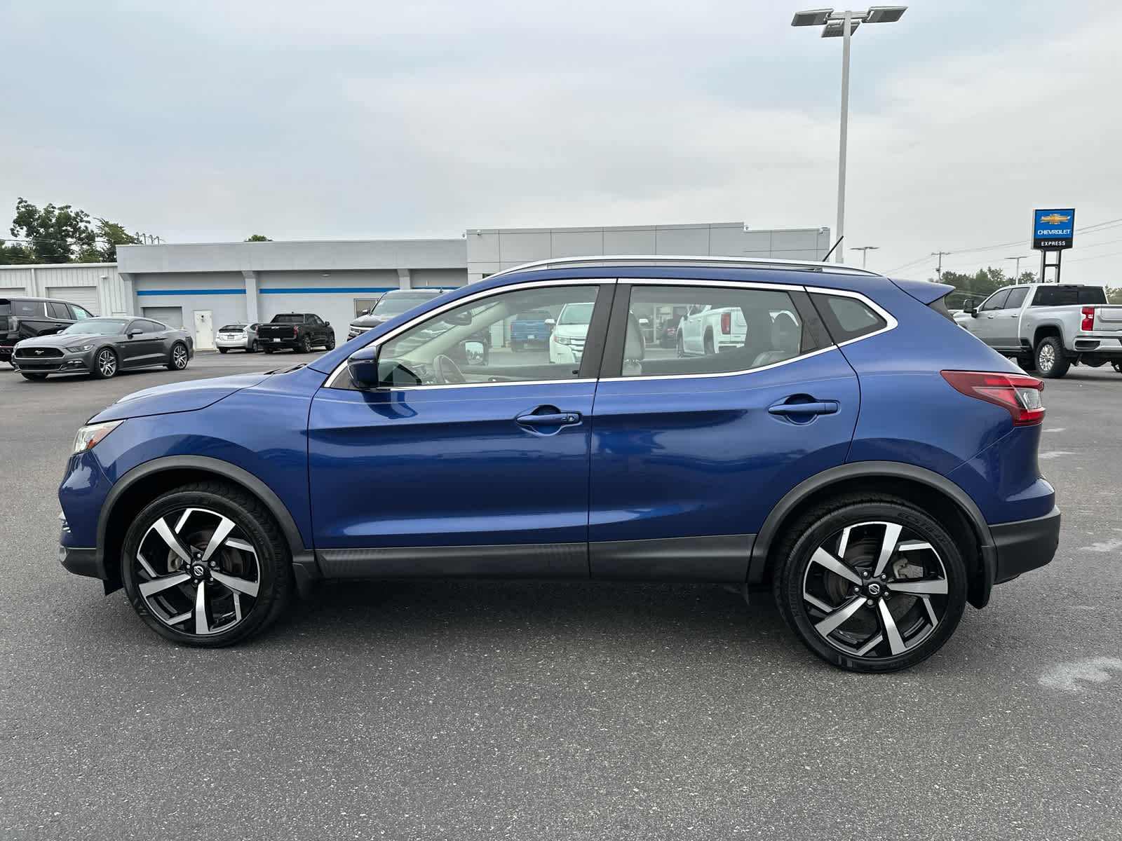 2020 Nissan Rogue Sport SL photo 6