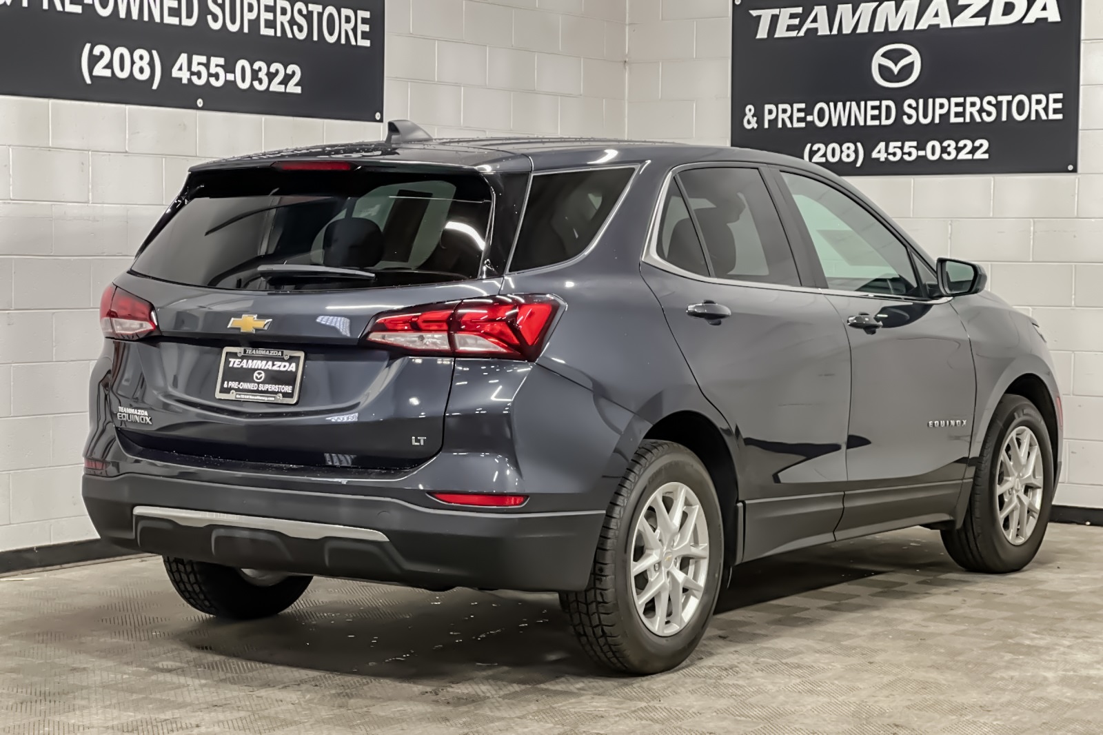 2022 Chevrolet Equinox LT photo 3