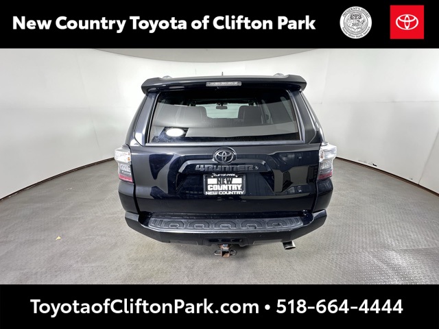 2018 Toyota 4Runner SR5 Premium photo 3