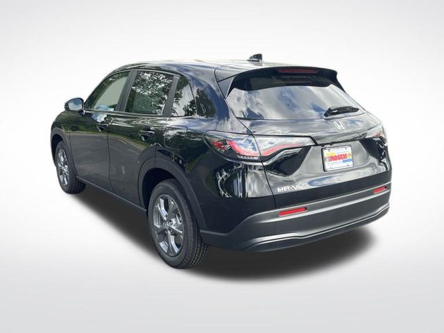 2026 Honda HR-V LX photo 3