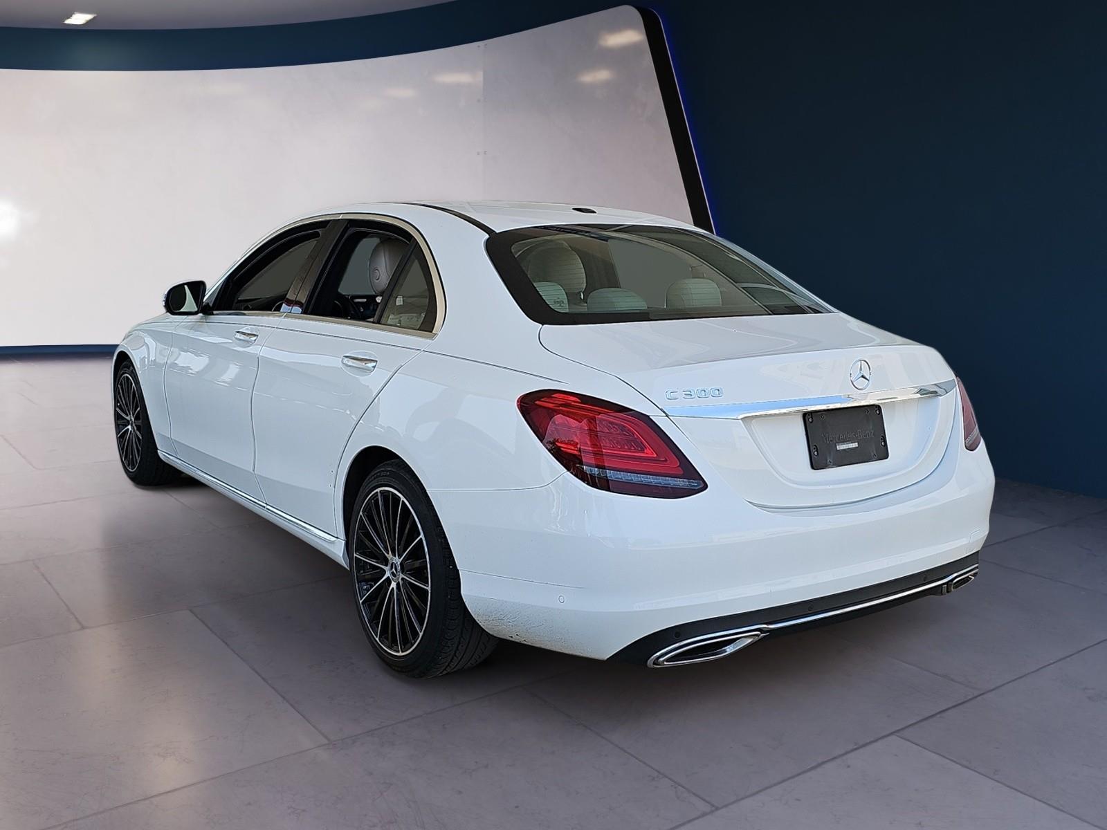 2021 Mercedes Benz C 300 photo 3