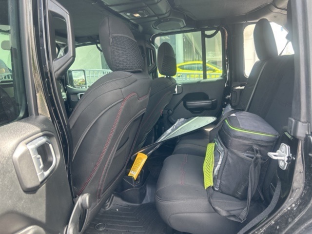 2018 Jeep Wrangler Unlimited Sport photo 4