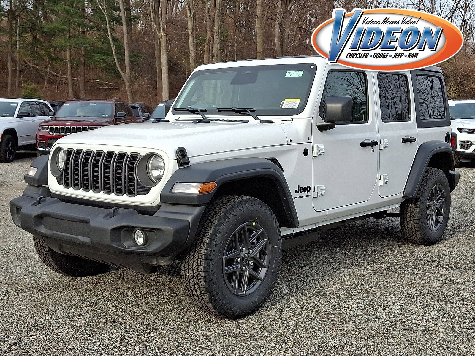 2026 Jeep Wrangler 4-Door Sport S's photo