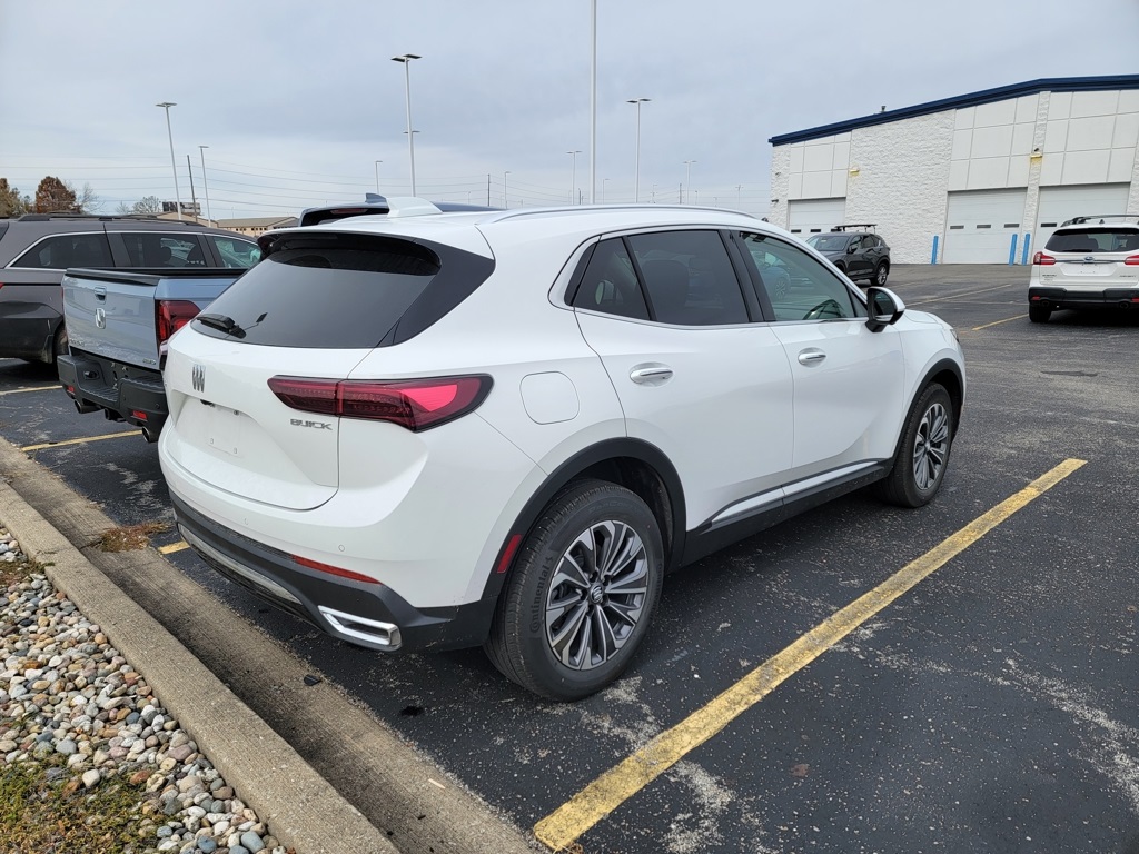 2024 Buick Envision Preferred photo 3