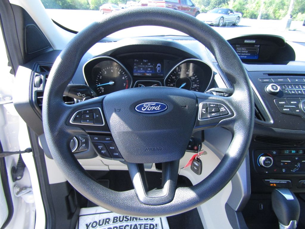 2017 Ford Escape SE photo 13