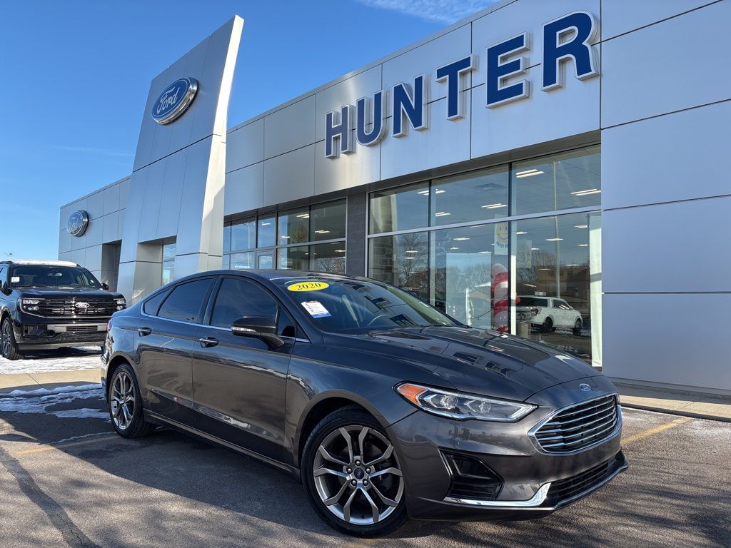2020 Ford Fusion SEL's photo