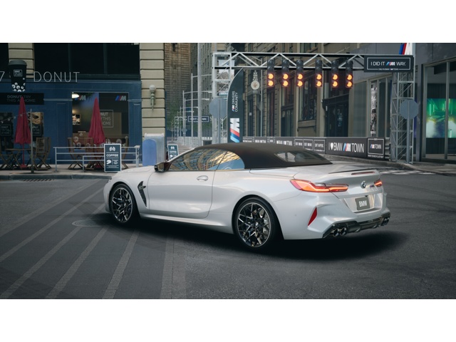 2025 Bmw M8 Competition Convertible photo 2