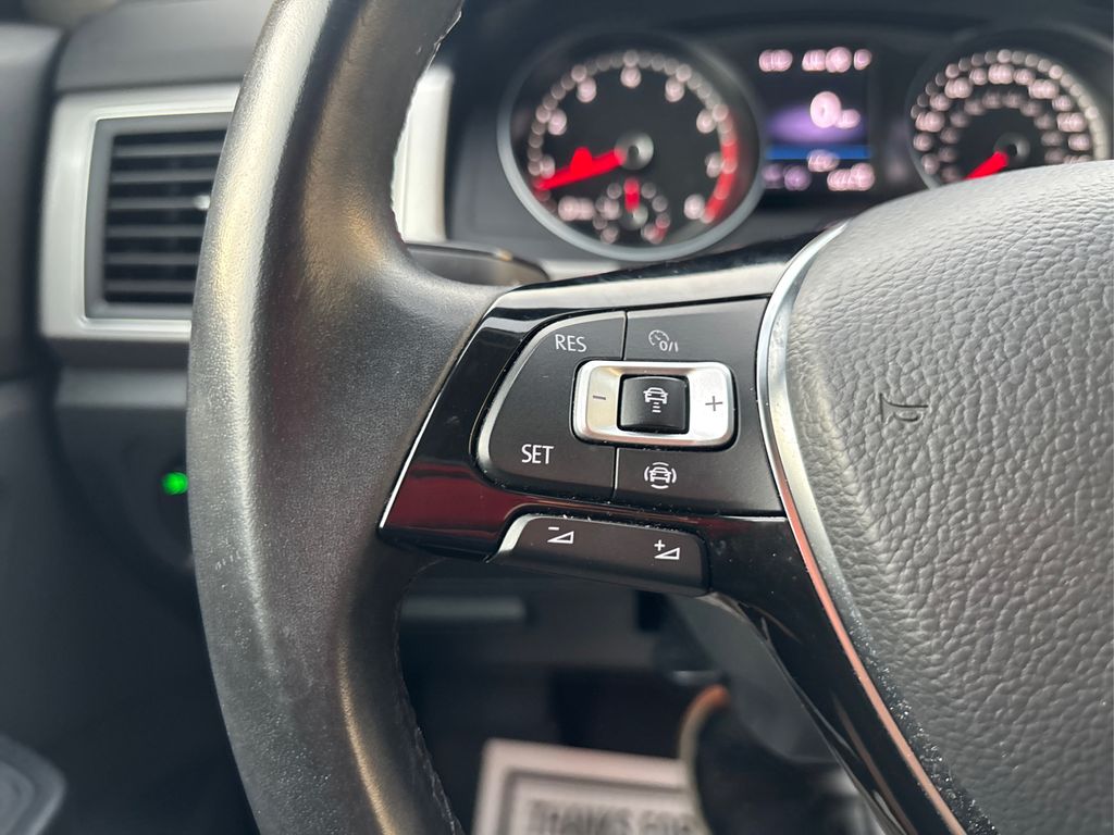 2019 Volkswagen Atlas V6 SE photo 19