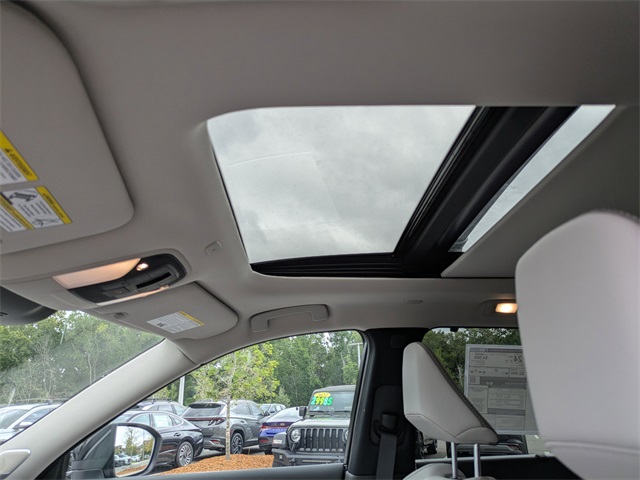 2026 Infiniti QX60 Luxe photo 22