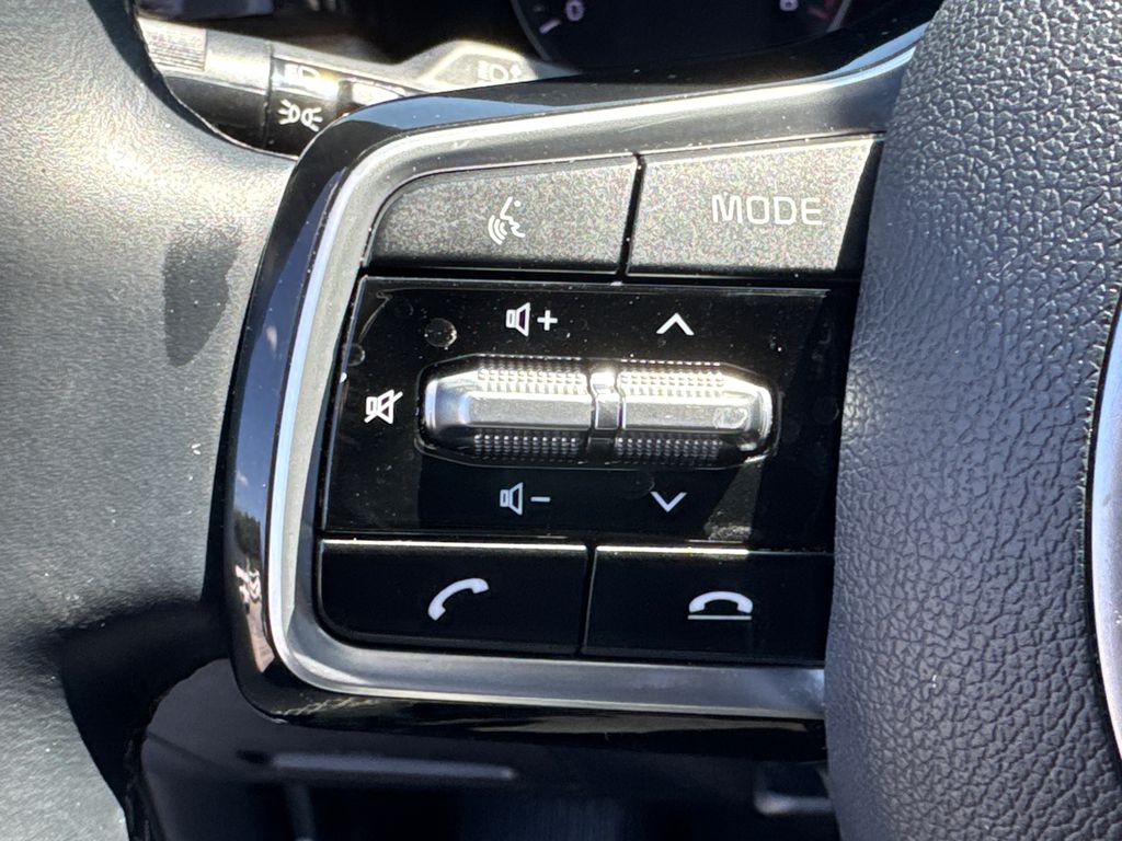 2022 Kia Sorento EX photo 27